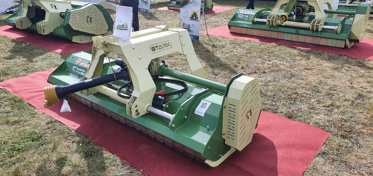 Mulčovač STARK na predaj, šírka 155 - 200cm, AKCIA - 18