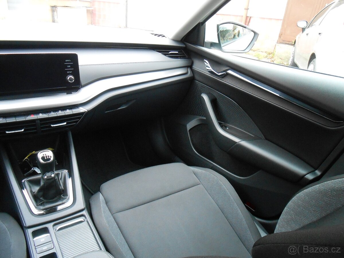 Škoda OCTAVIA IV 1.0TSi 81kW ACTIVE - 18