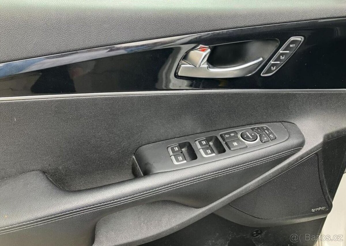 Kia Sorento 2.2-PREMIUM-ZN-SERVIS-AUTOMAT - 18