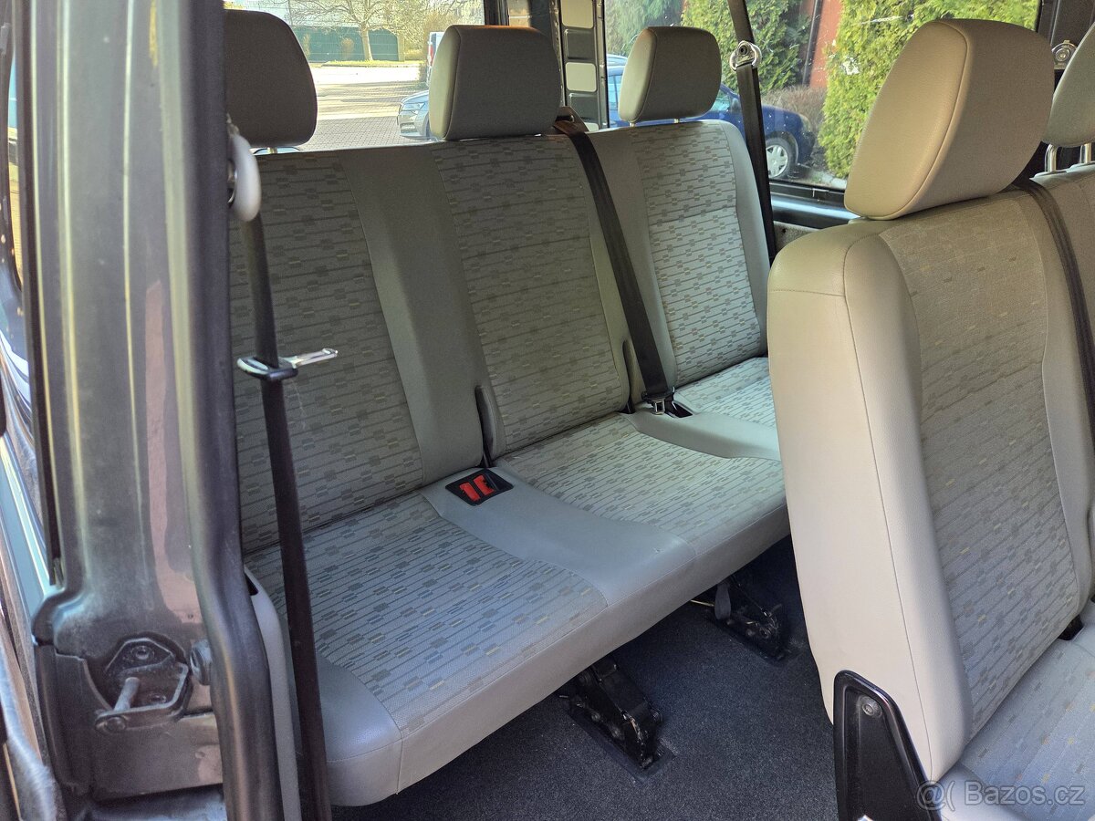 T5 Transporter 2.0 TDI 103kW,LONG,9míst,tažné,webasto,navi - 18