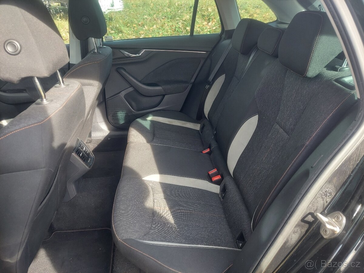 Havarovaní Škoda Scala Style 1.5 TSI 110 kW - 18