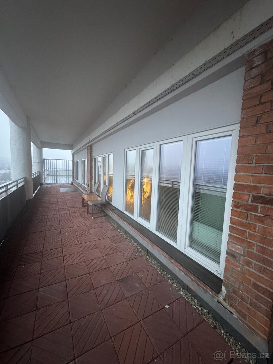 Prodej bytu 3+1 74m², tř. T. Bati 1285, 760 01 Zlín - 18