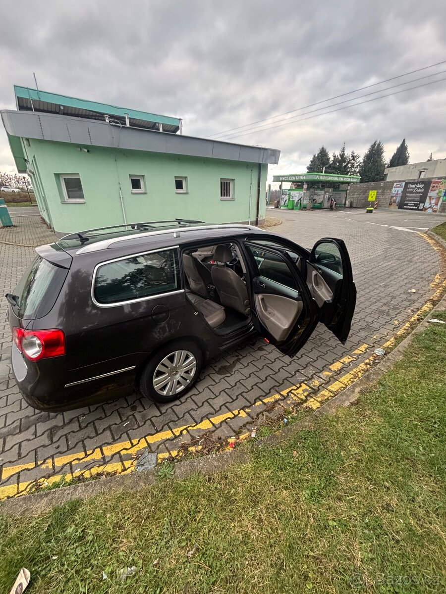 Volkswagen Passat B6 Variant 2.0 TDI 4Motion - 18