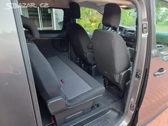 Spacetourer 2.0HDi 110 kW, long, 2x šoupačky,tažné - 18