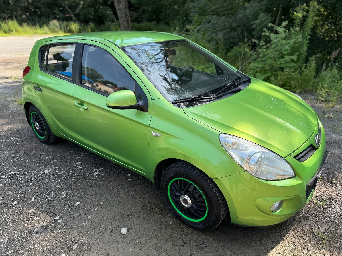 https://auto.bazos.cz/inzerat/225170602/hyundai-i20-12-57kw- - 18