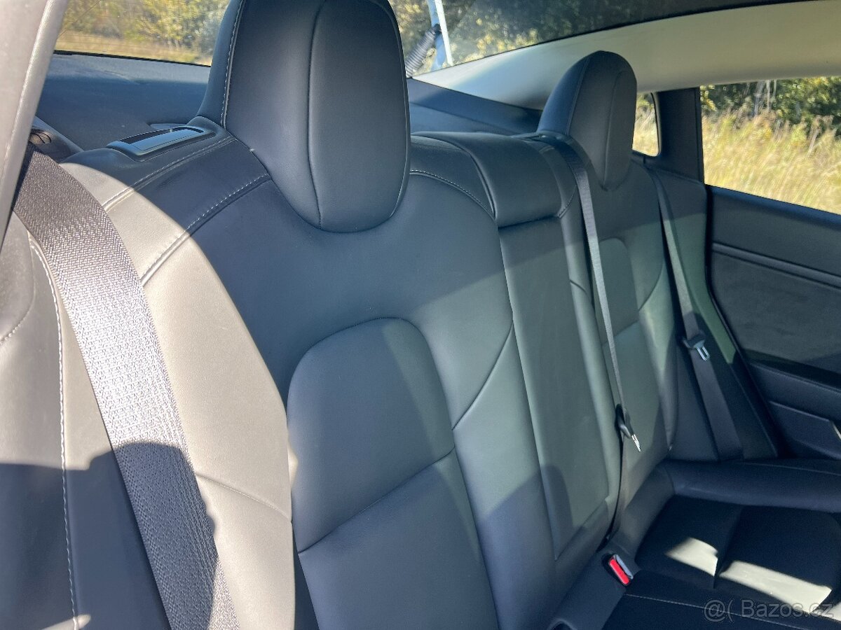 Tesla 3 Performance 9/2021 refresh model - 18