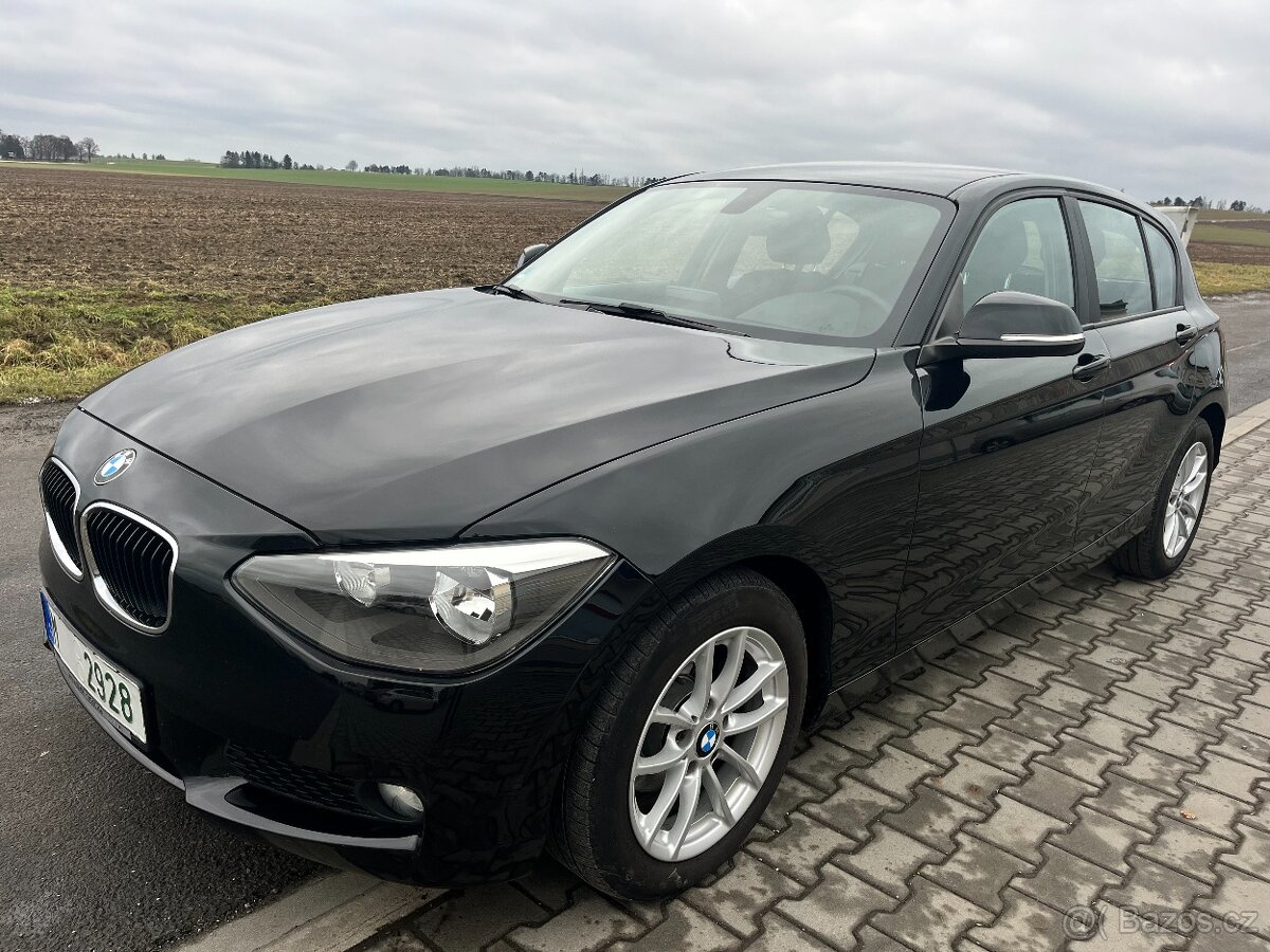 BMW 118i 100kW 2012 benzín - 18