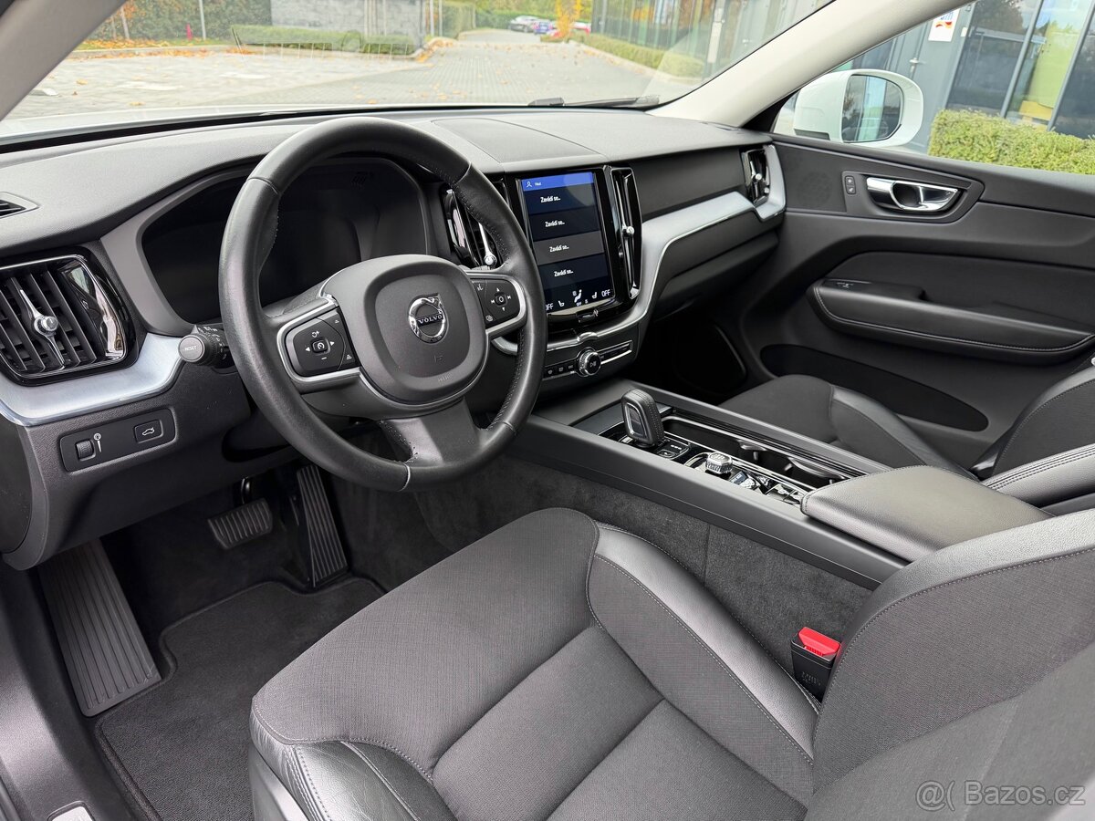 Volvo XC60 Momentum Pro / B4 145 kW / 2020 / DPH - 18