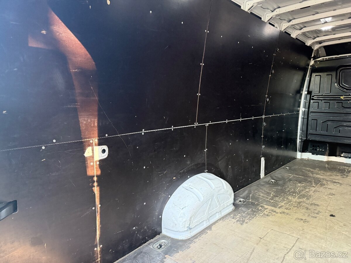 VW Crafter maxi po velkém servisu verze L5H2 - 18