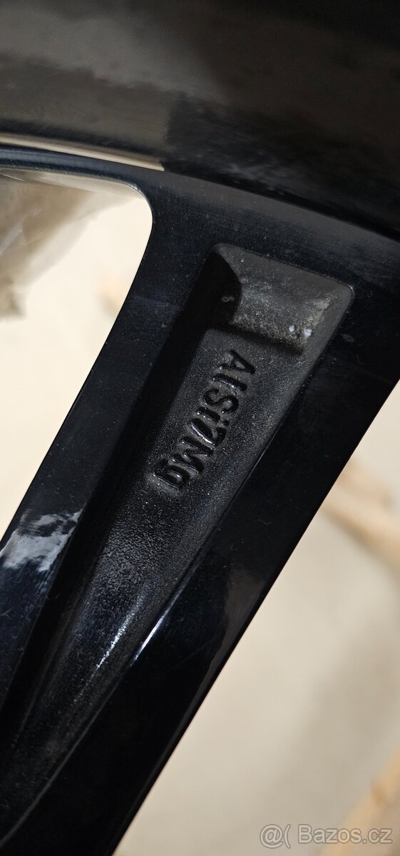 Škoda kodiaq 235x40xR20 8.0J x 22H2 ET41 - 18