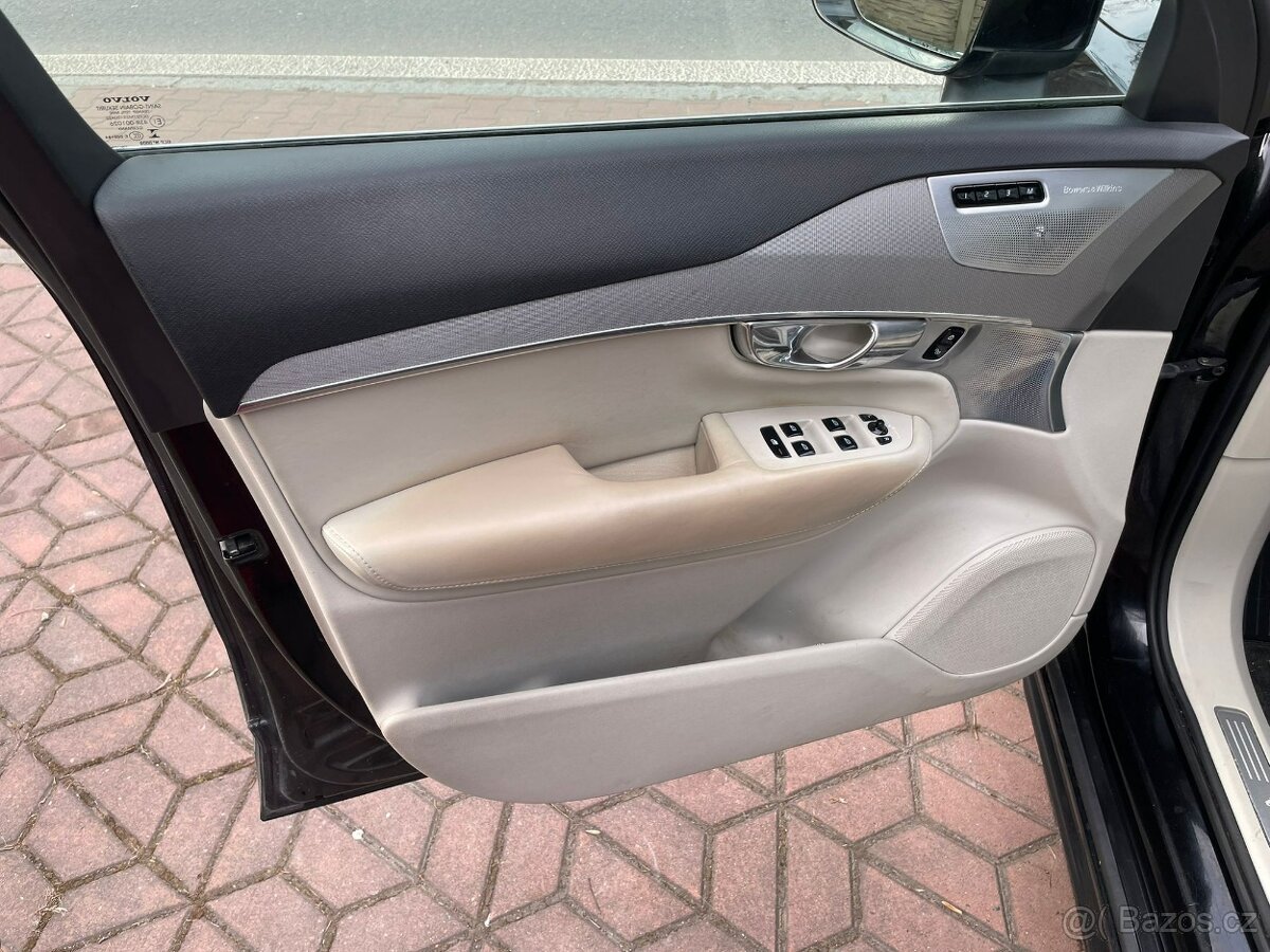 Volvo XC90 D5 ČR DPH 4X4 AUTOMAT TAŽNÉ - 18