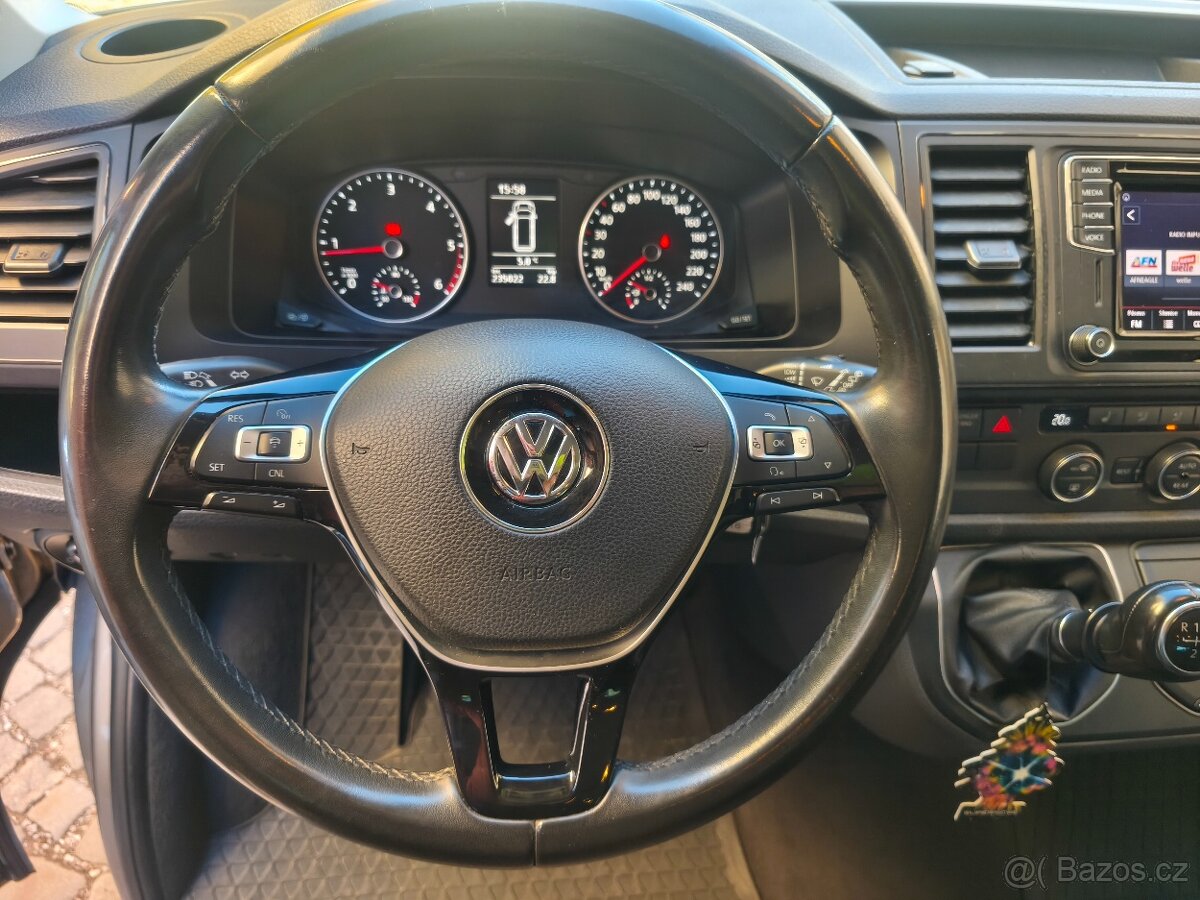 VW MULTIVAN T6 2.0TDI 110kW-1MAJITEL-PERFEKTNÍ STAV - 18