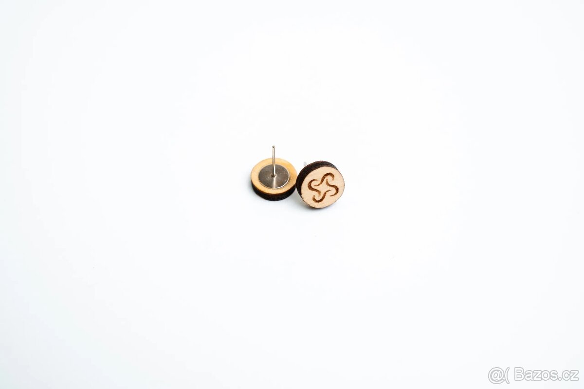 Náušnice Space root - gravírované - 18