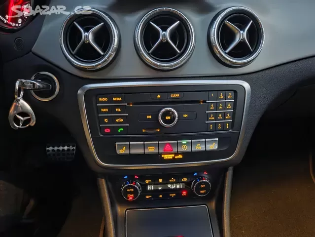 Mercedes CLA AMG,automat,69tis.km,ČR,LED světla - 18