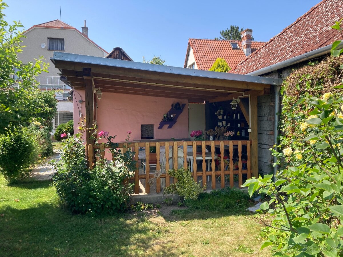 Prodej prostorného RD se zahradou na předměstí Litovle - 18