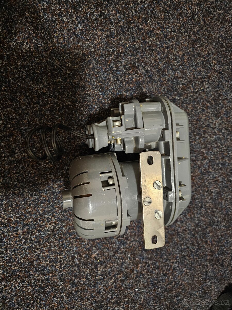 Industriální důlní/školní zvonek TESLA 75V za 1 200,-Kč TOP - 18