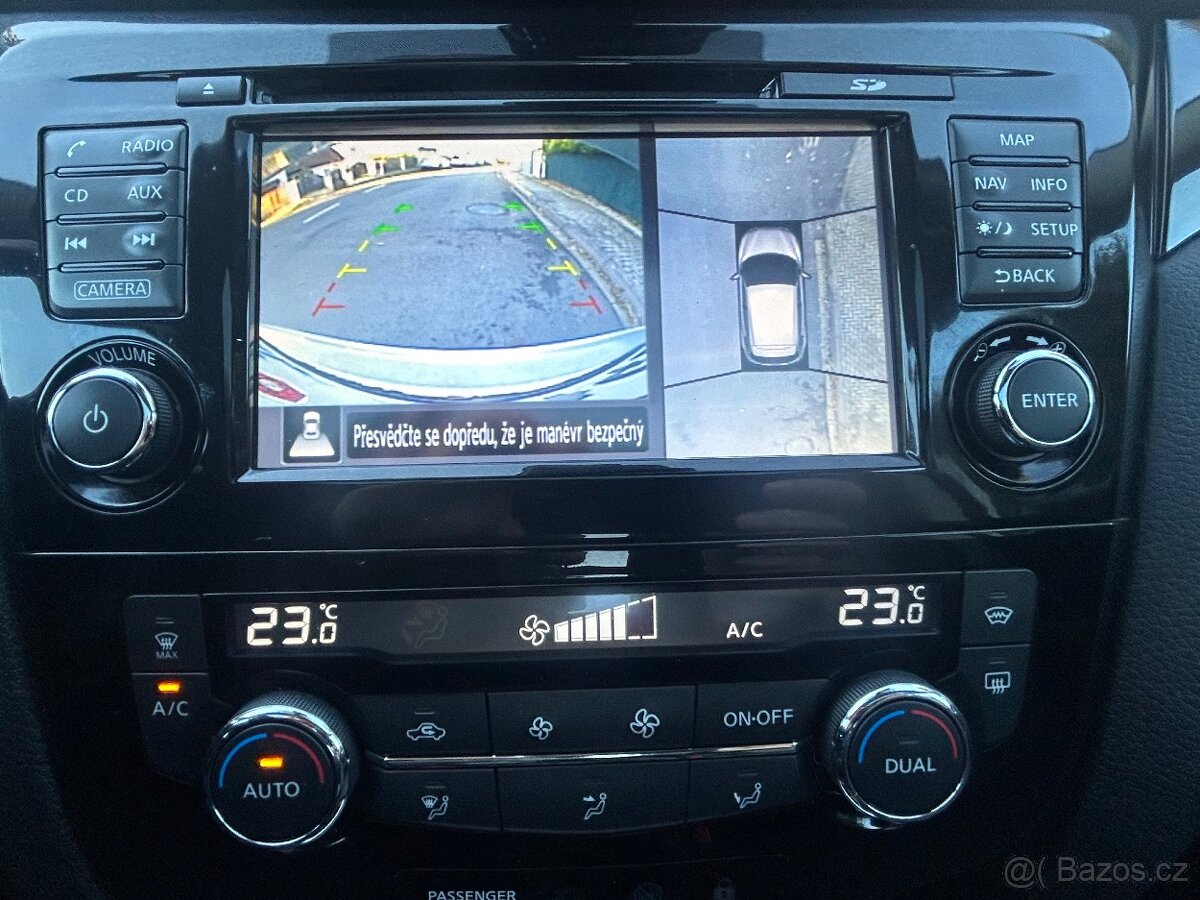 Nissan Qashqai 1.6 Dig-T 120kw N-Connecta 2017 ČR 1m 53600km - 18