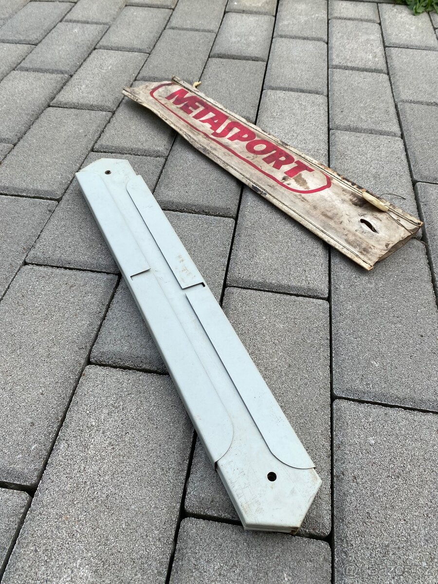 Výstražný trojúhelník retro - 18