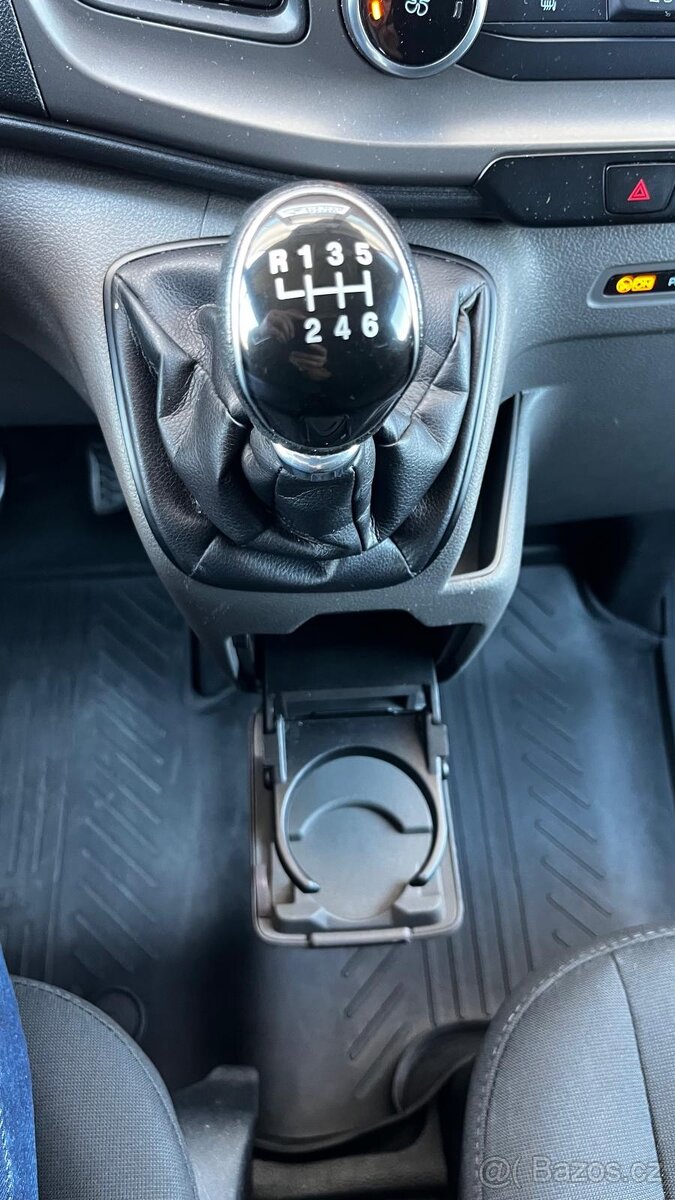 Ford Transit Custom 2.0 TDCi Worker 6 VAN 320 L1 H1 - 18