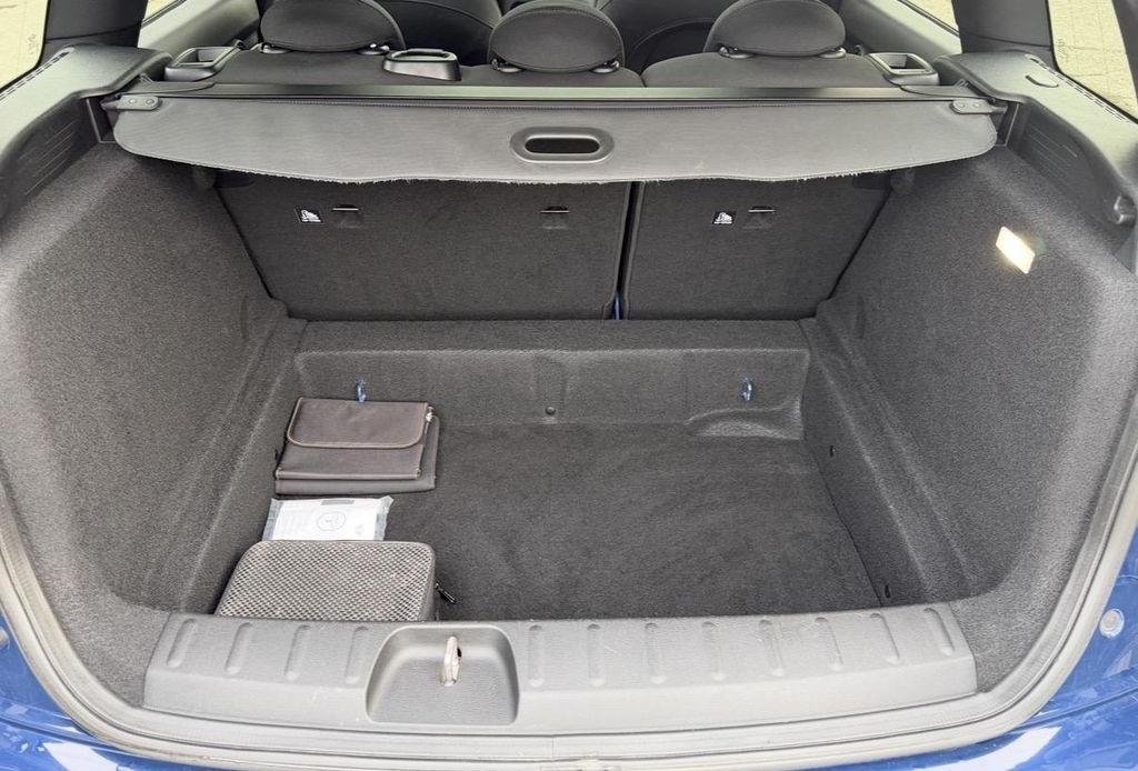 Mini Clubman - 18