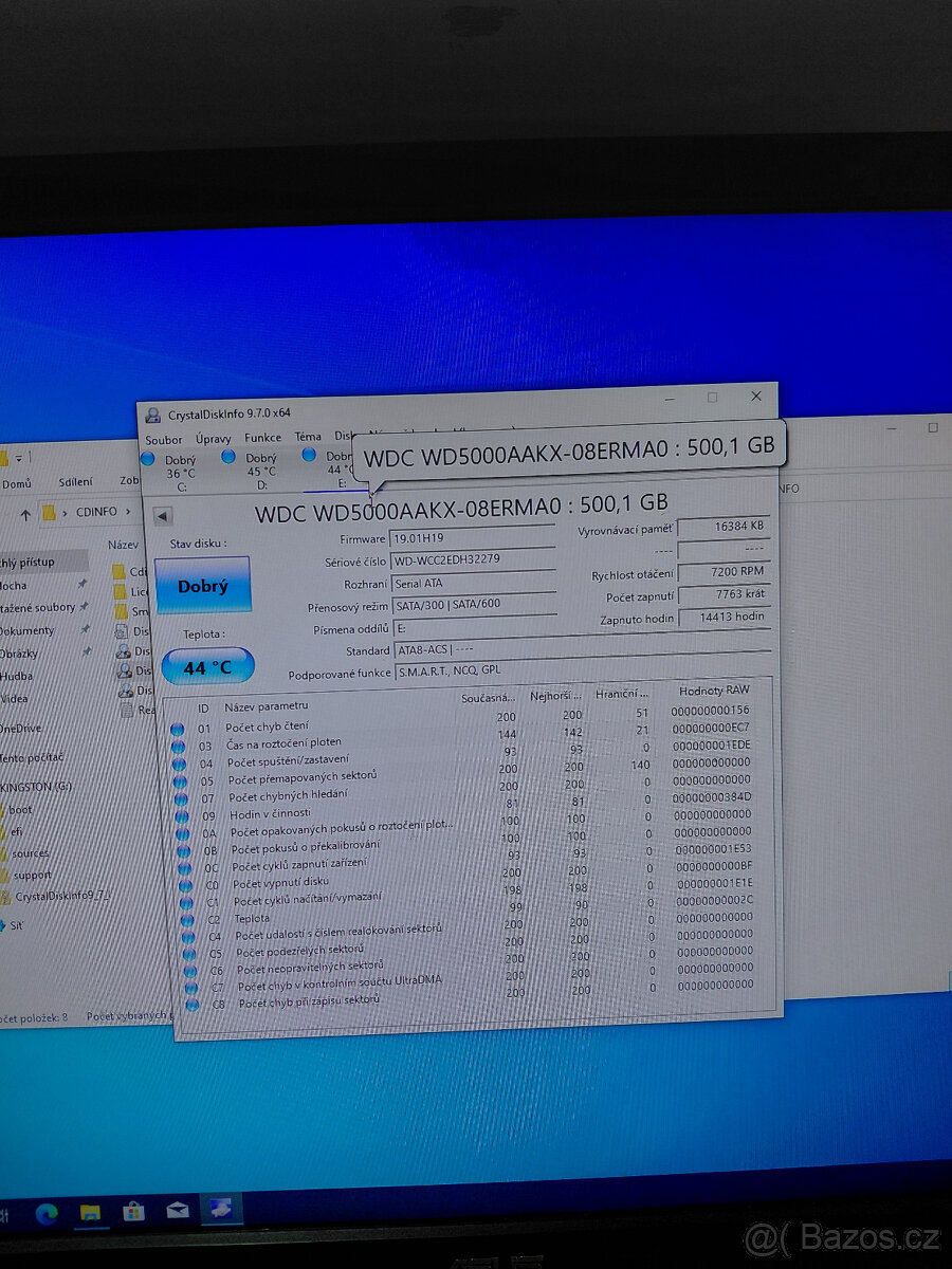 Starší kancelářský PC - 18