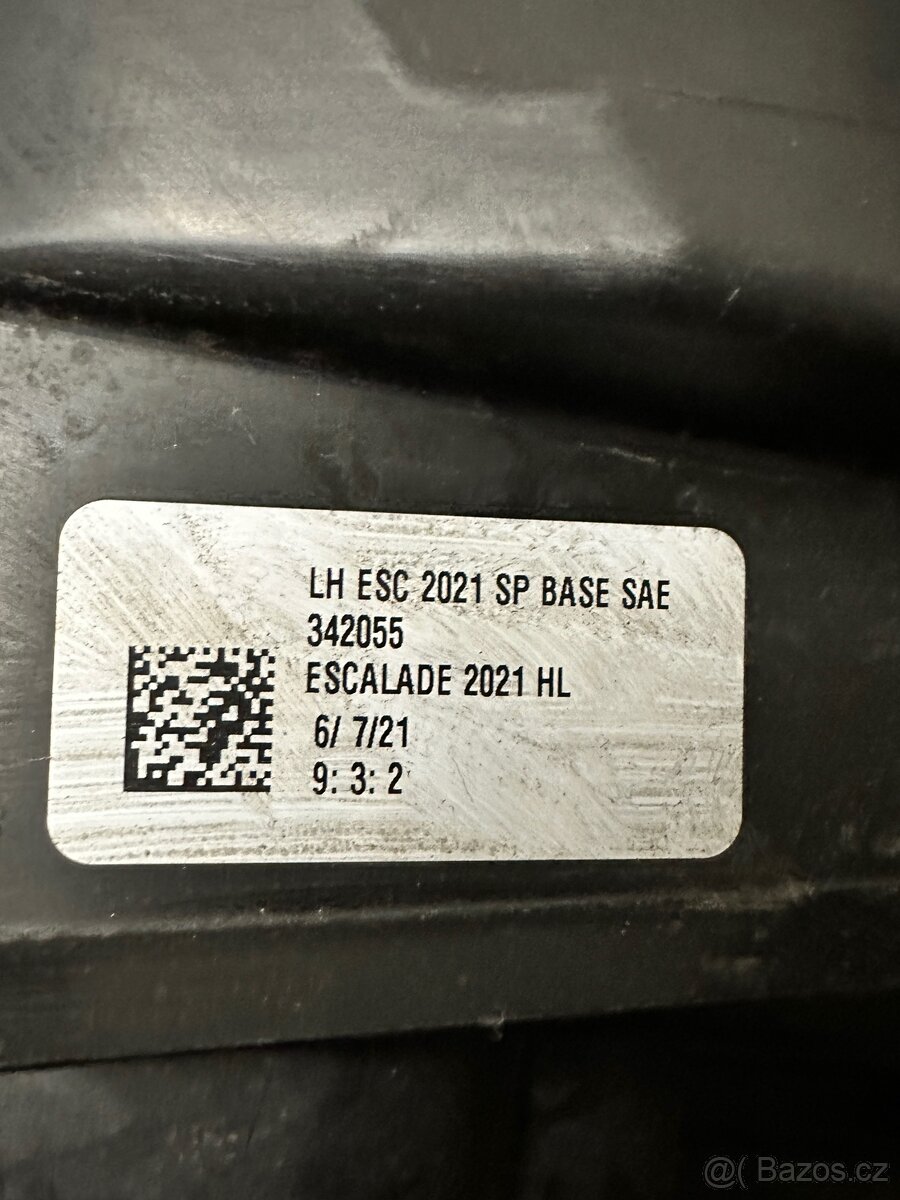 Cadillac Escalade světla - 18