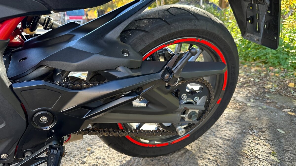 Benelli BN302 r.v. 2016 - 18