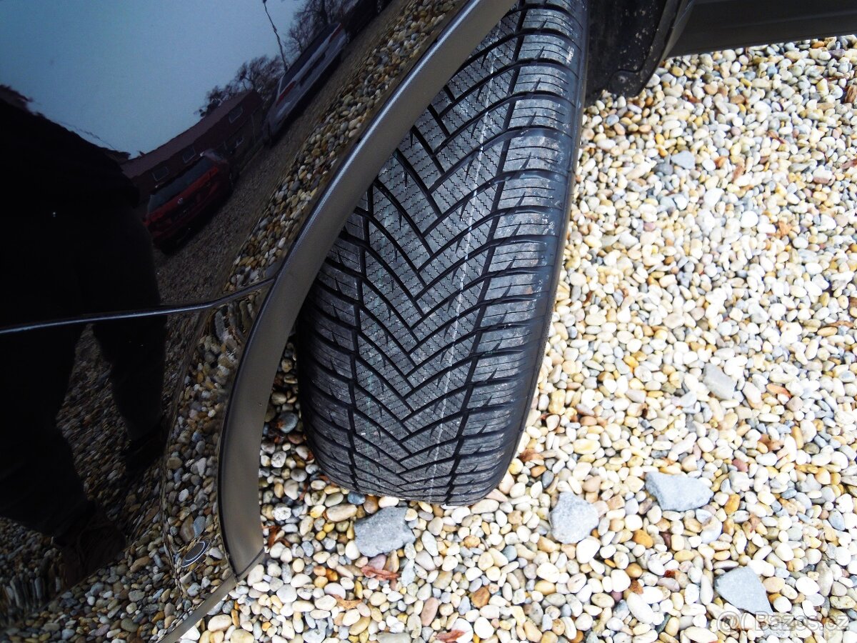 Volkswagen Tiguan, 1.4TSi SPORT - 92KW - SERVIS - 18