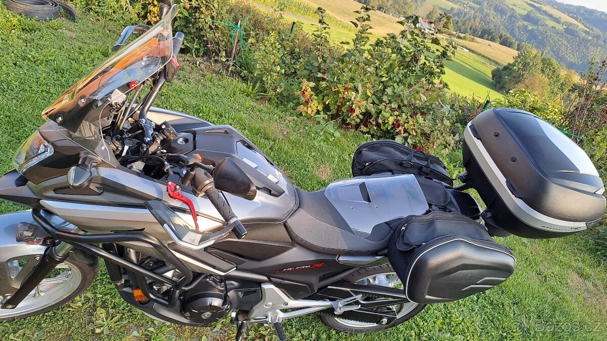 HONDA NC 750X - 18