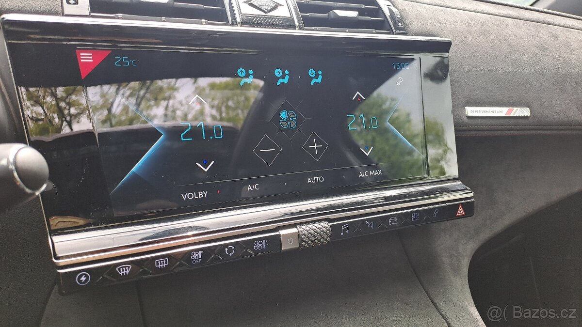 DS Automobiles DS7 Crossback E-Tense 4x4 PERFORMANCE Line - 18