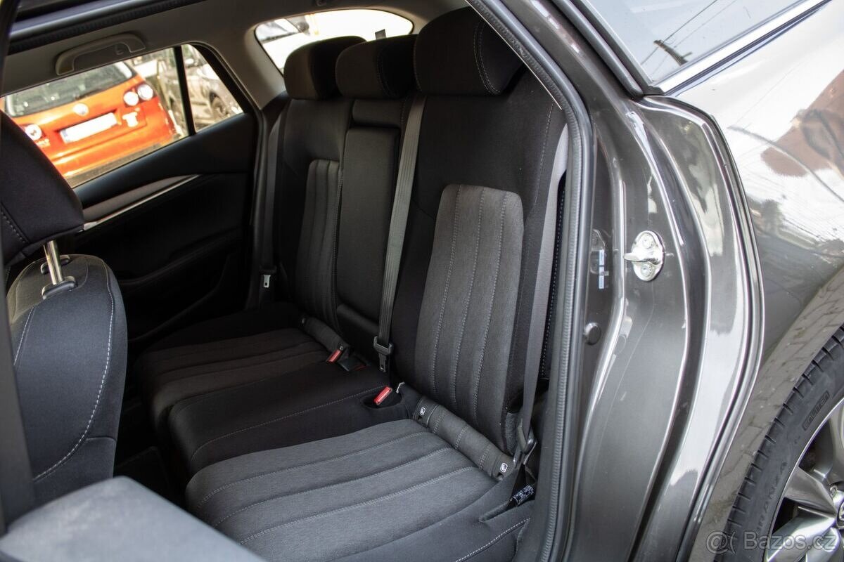 Mazda 6 Combi (Wagon) 2.2 Skyactiv Revolution / 110kW / M6 - 18