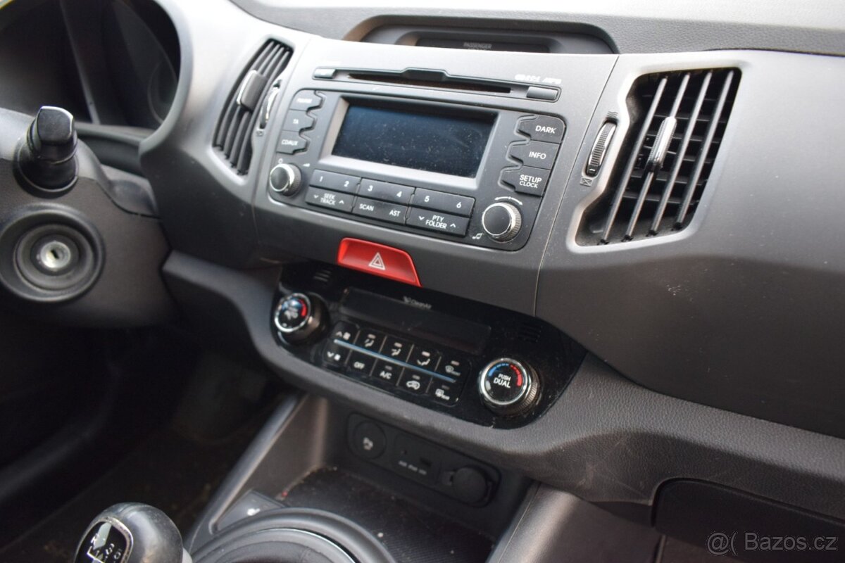 Kia Sportage 2.0CRDi/4X4/MANUÁL/ČR/ČTĚTE/ - 18