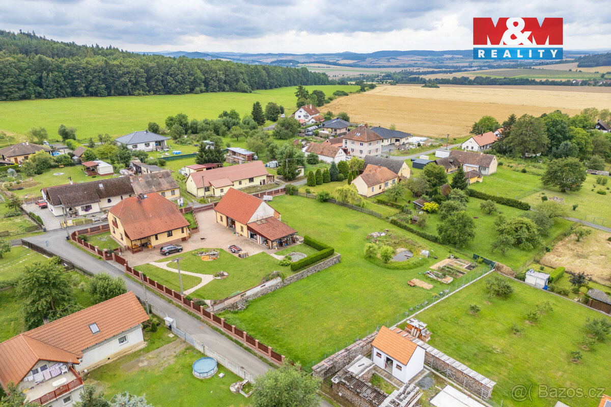 Prodej pozemku k bydlení, 574 m², Dolce - 18