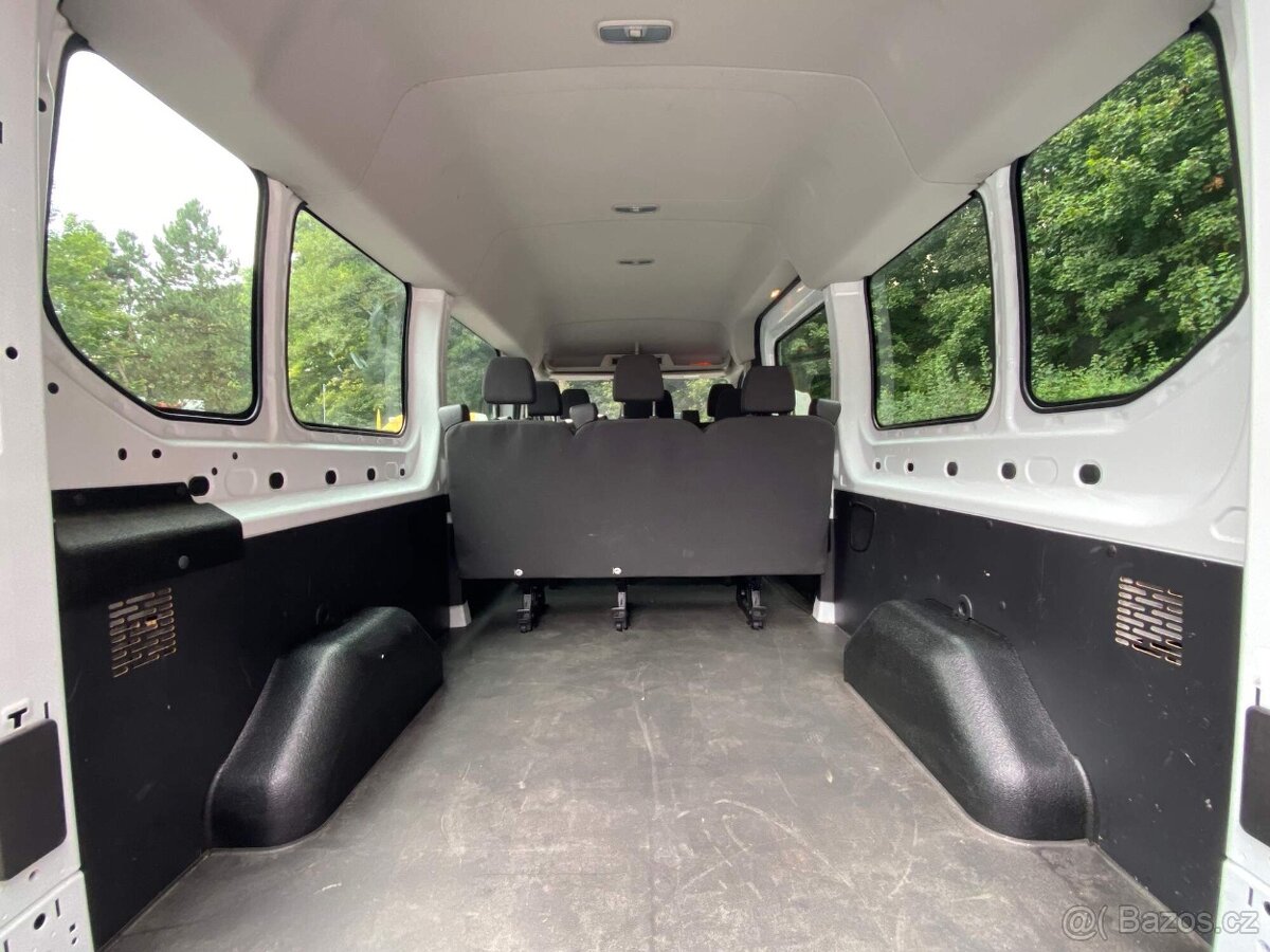 Ford Transit 2.2 TDCI 96 kW L3H2, klima, osobní - 9 míst - 18