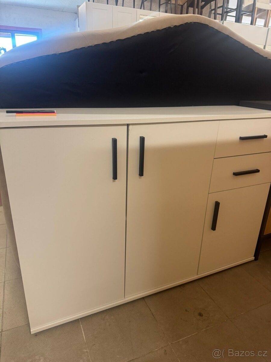 Různé druhy nábytku za bezkonkurenční cenu 2. - 18