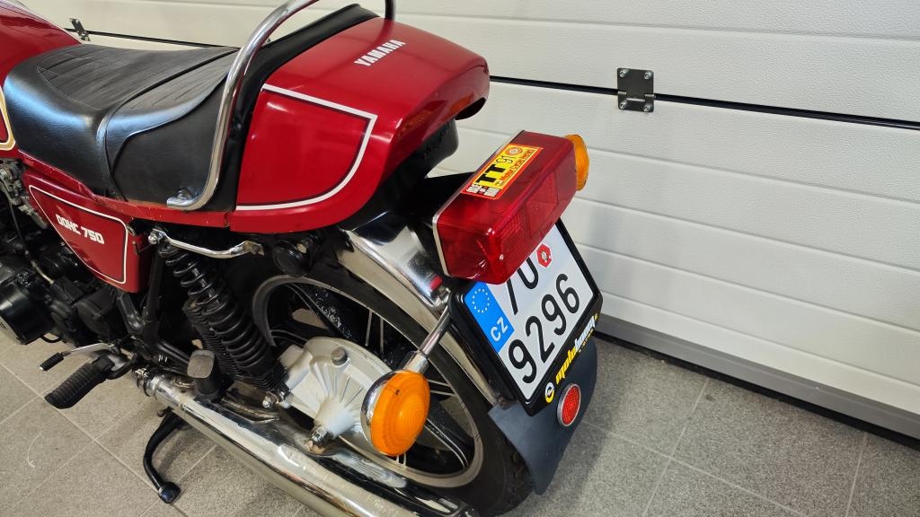 YAMAHA XS 750 1978 - 18