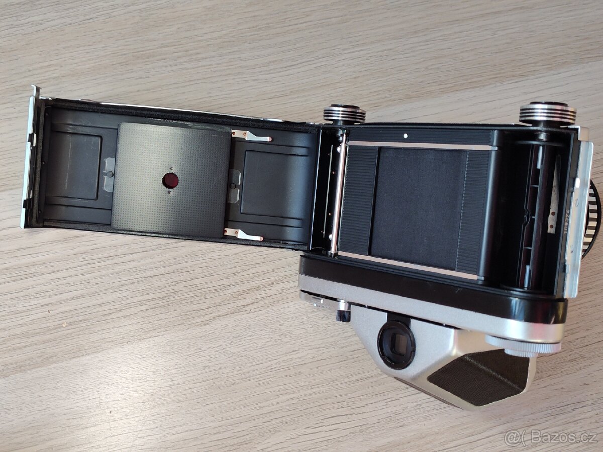 Pentacon Six + Biometar 80/2.8 - 18