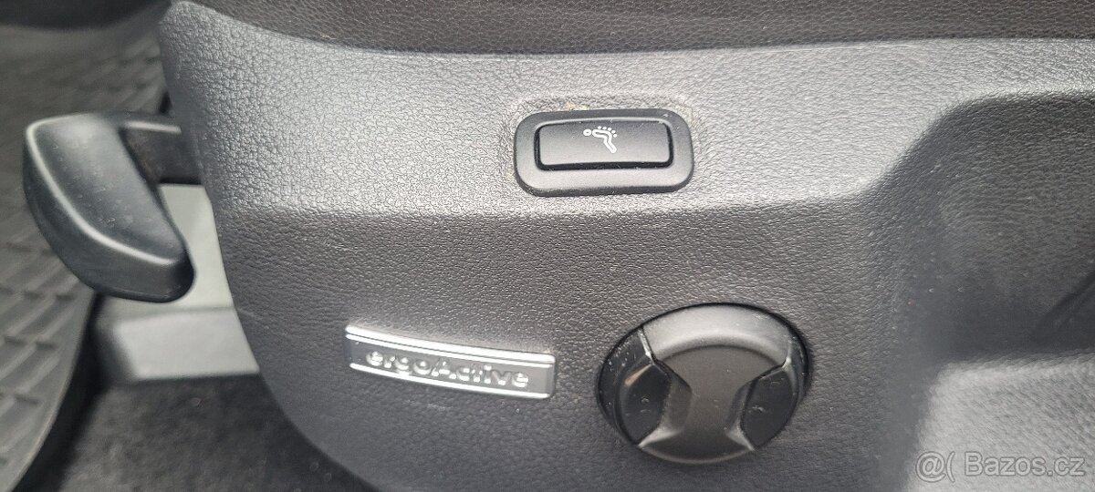 VW Golf 1,2TSi 77kW benzín Comfortline - 18