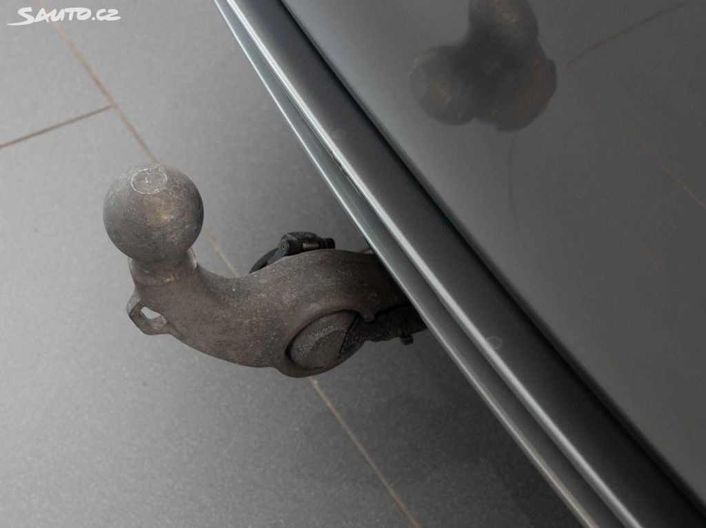 Prodám extrémně silné BMW X6 M , barva šedá - 18