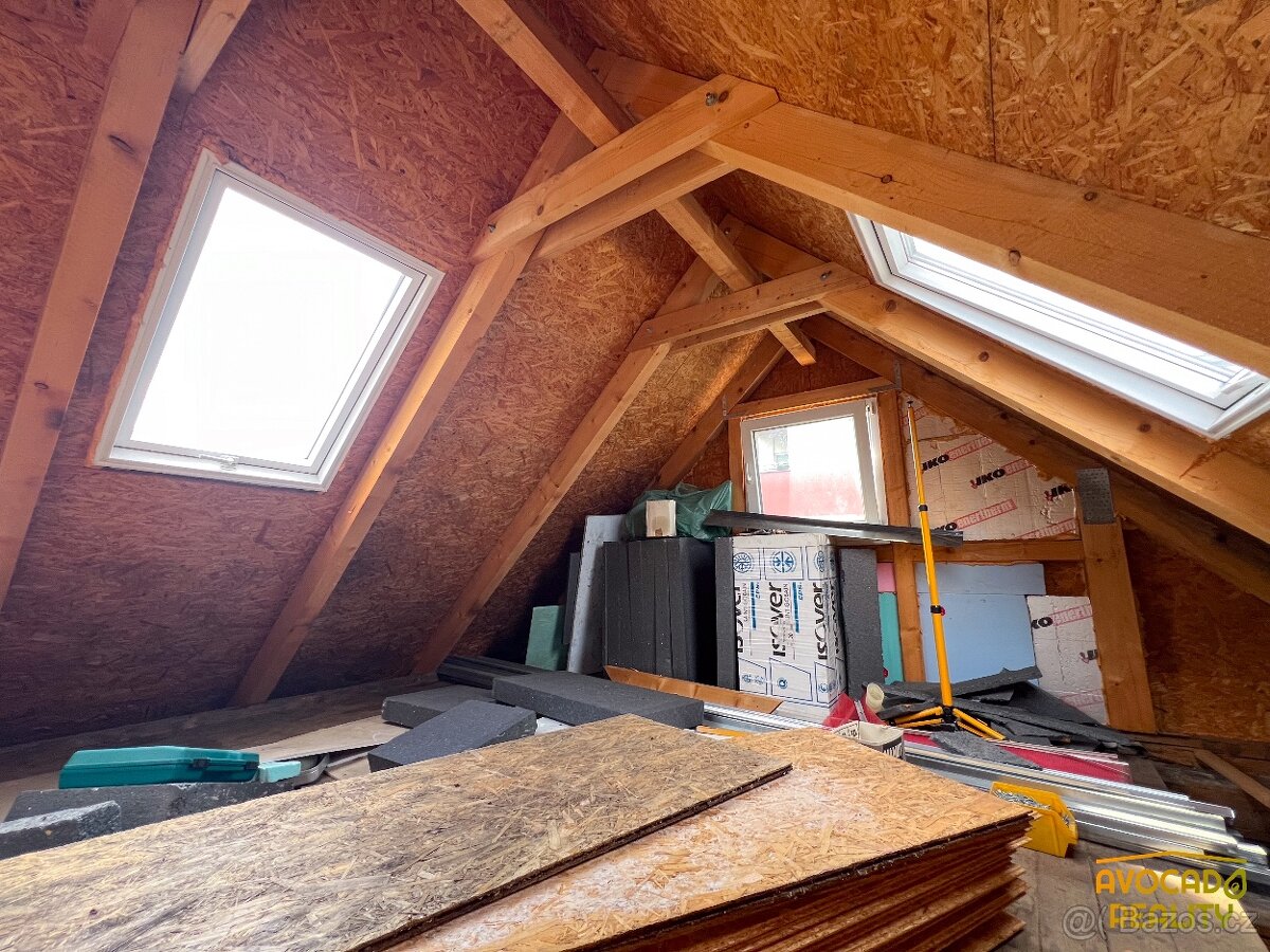 Rodinný dům v žádané lokalitě až pro 3 generace - 18