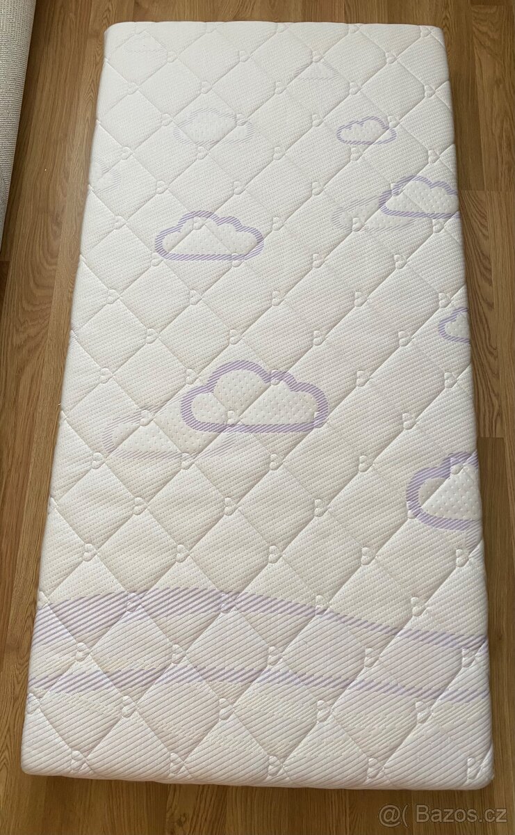 Postýlka 70 x 140 cm včetně matrace - 18