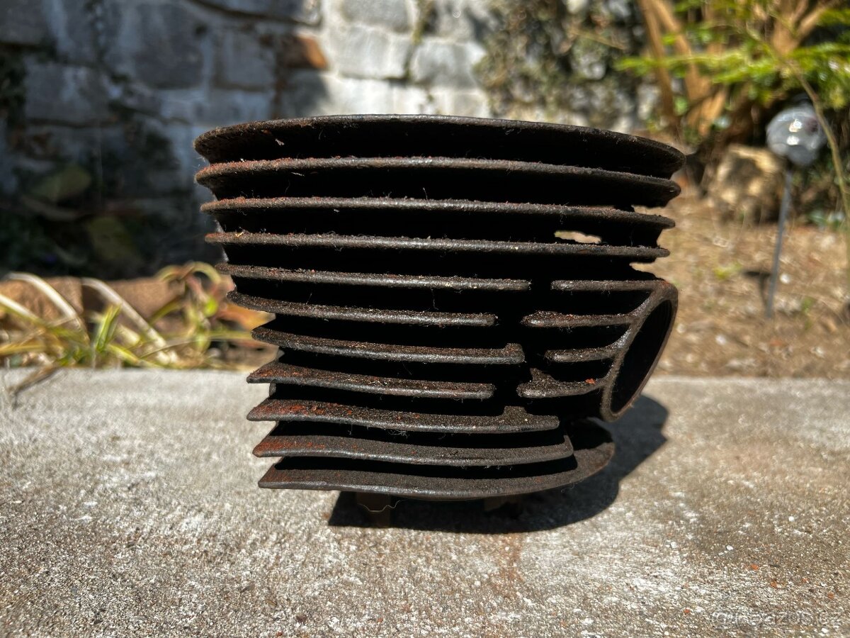 Motor Jawa ČZ 355, 356 - 18