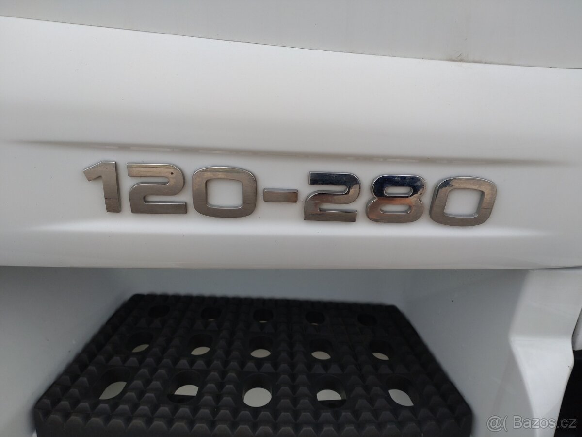 IVECO EUROCARGO 120E28-19 EP - Čelo - 2 lůžka - 18