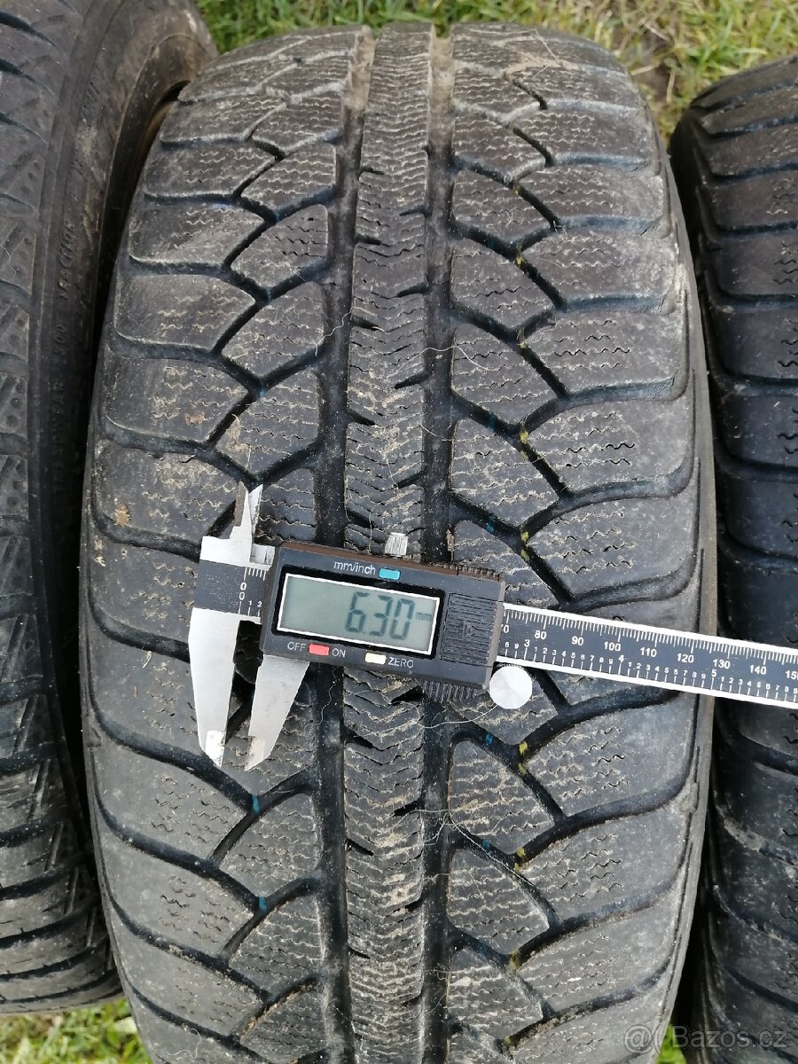 Alukola 15" + 195/50R15 M+S - 18