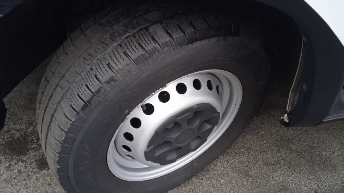 IVECO DAILY 35S14 2,3HPi100kw,rv2019,DOUBLECAB 6-MÍSTNÝ - 18