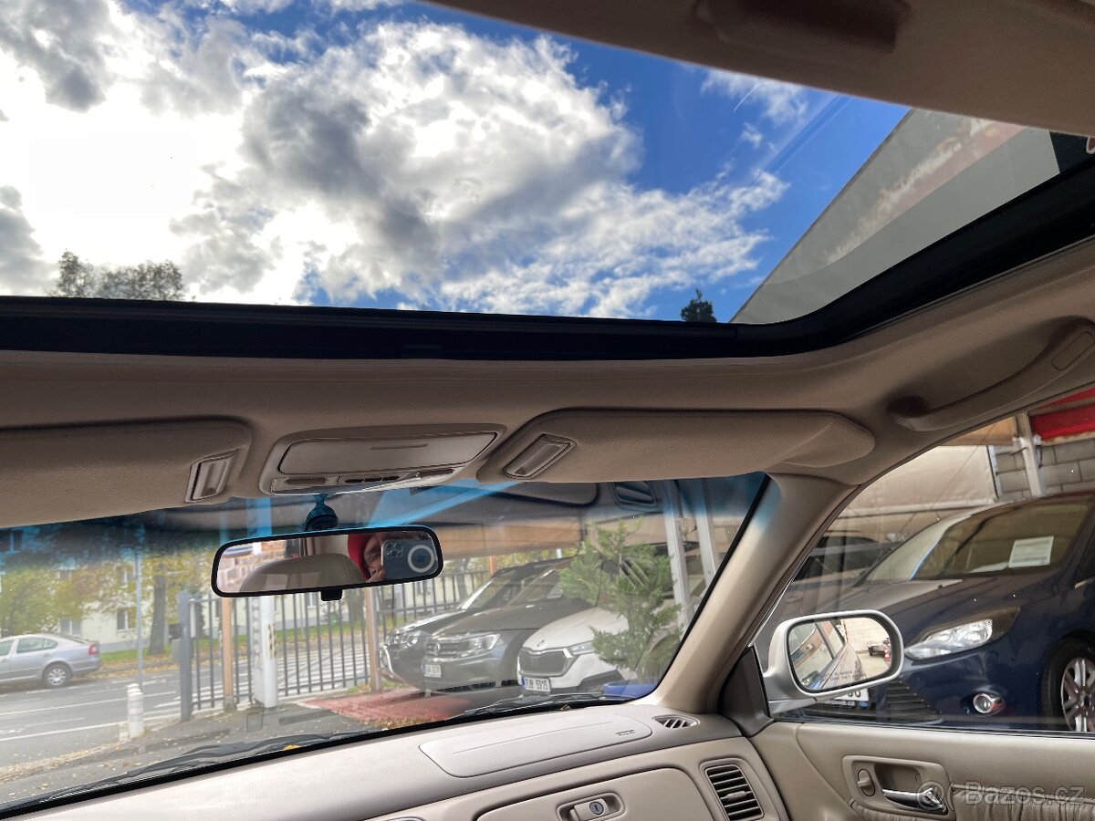 Prodám Honda Accord 3,0 V6 AT klima - 18