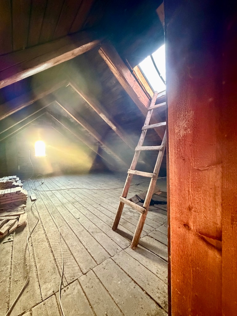 Investice - Dům 370m2 vhodný k výstavbě 4 bytových jednotek - 18