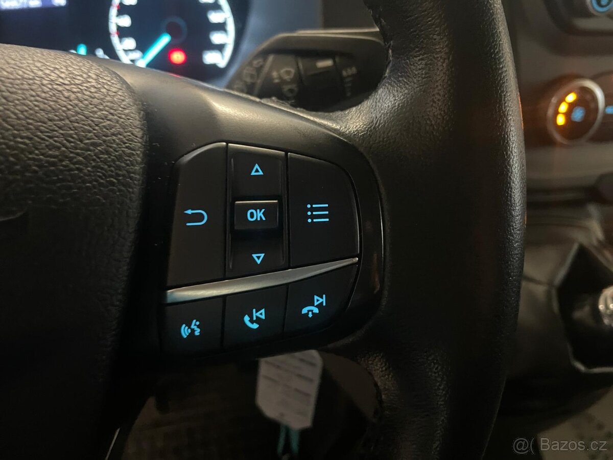 Ford Transit Custom 2,0TDCi 9Míst - 18