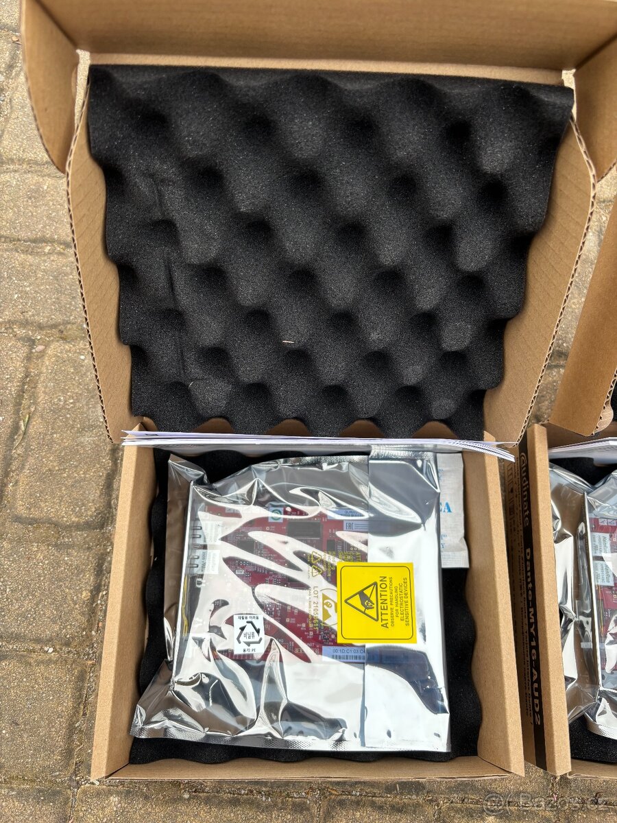 Mixpult Yamaha SL9 - 18