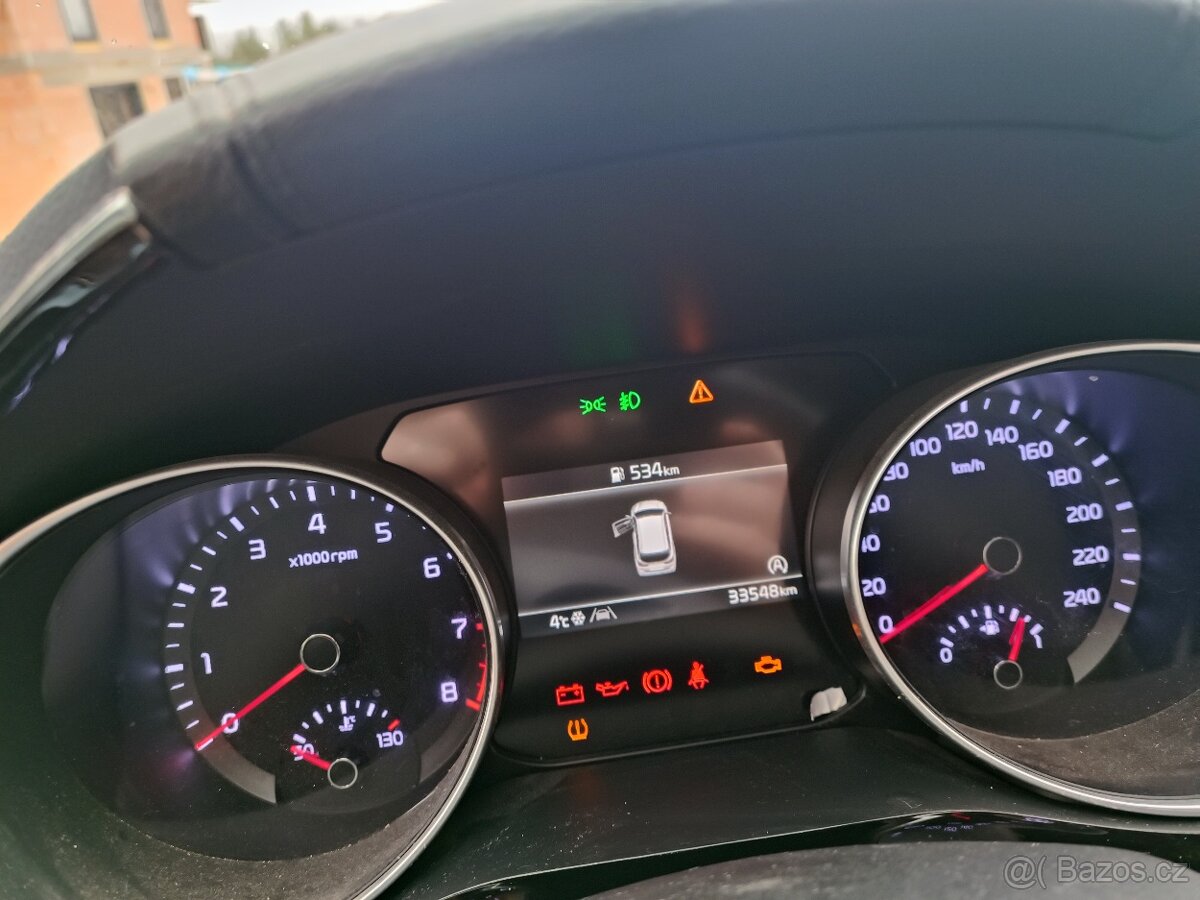 Kia Ceed SW Edice 30 - 18